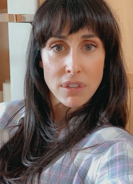 What Happened To Catherine Reitman Upper Lip? Father Ivan Reitman Lips - Her Lips Before Botched Surgery Looked Like His