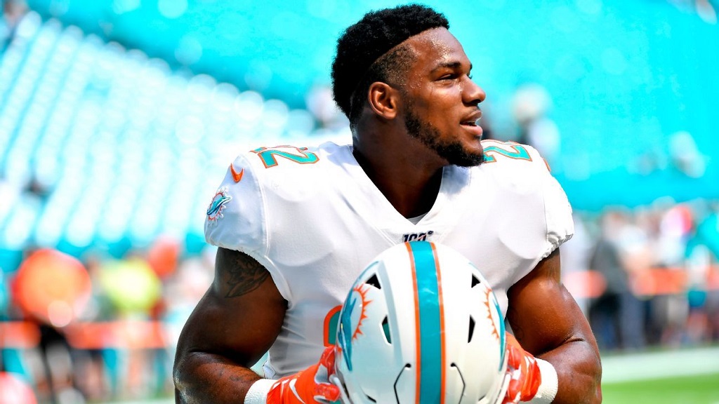 Mark Walton Wife Or Girlfriend - Is He Dating Or Married? Also Know About His Arrest